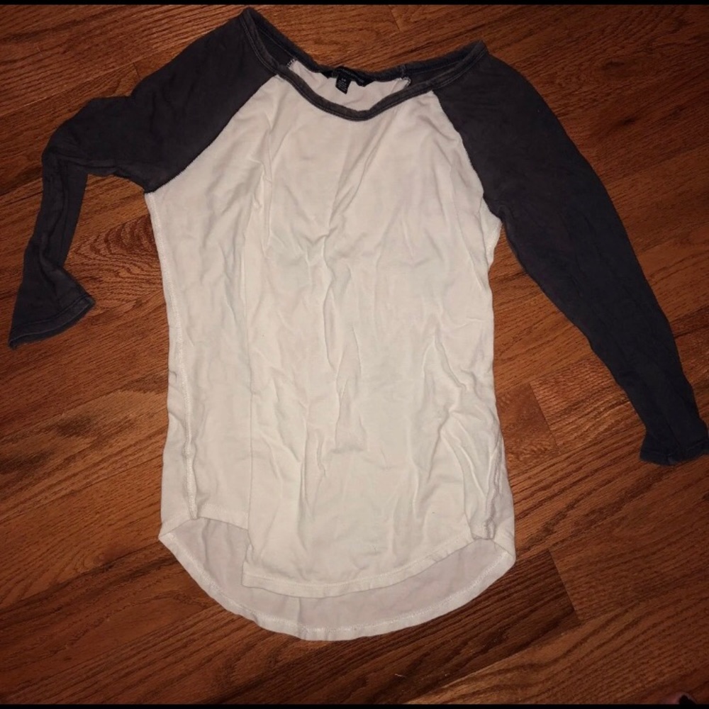 Baseball tee